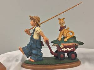 lot 349 image: Set of 3 Fishing Figurines