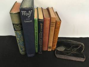 lot 82 image: Set of 7 Rare Antique Books and 1 Pair of Antique Glasses w Case