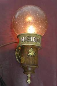 lot 9 image: Michelob sconce matches #10