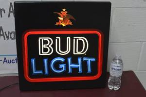 lot 6 image: Bud Light Pull String Sign