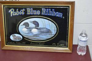 lot 28 image: Collectors Edition 1991 Pabst Blue Ribbon Common Loon Photo