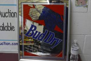 lot 41 image: Bud Dry Mirror