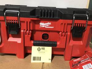 Milwaukee  PACKOUT Large  Tool Box Storage System not used