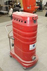 lot 560 image: Ruwac WS2320 Industrial Red Raider Intermittent Duty Vacuum