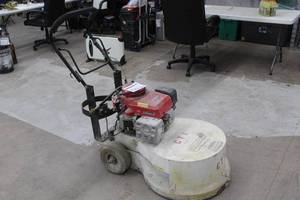 lot 570 image: PowerBuff PB24 Honda GXV340 337cc LP Gas Floor Buffer