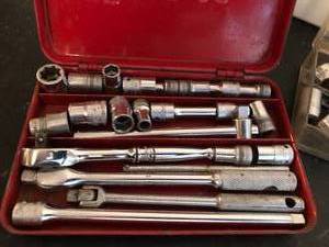 lot 57 image: Lot of Socket Wrenches
