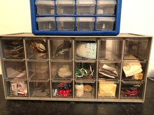 lot 76 image: 2 Organizers
