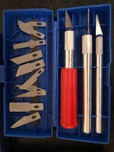 lot 87 image: 3 Sets of X-acto Knives