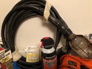lot 106 image: Lot of Tools
