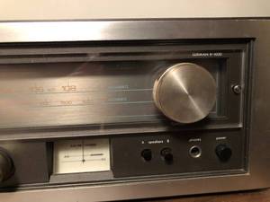 lot 120 image: Solid State AMFM Stereo Receiver