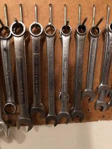 lot 146 image: Lot of Wrenches