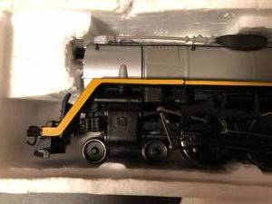 lot 179 image: Union Pacific Gray Engine and Car