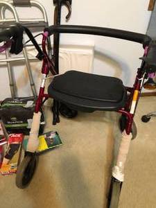 lot 187 image: Lot of Medical Equipment