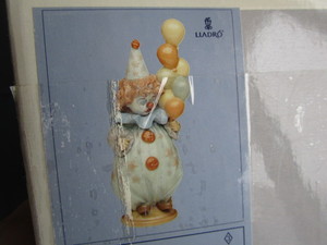 Lladro Figure - Retired