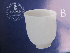 Lladro Figure - Collector Society