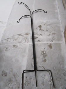 Triple Shepherd Hook