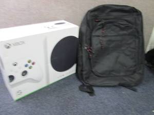 Microsoft Xbox Series S Digital Con...