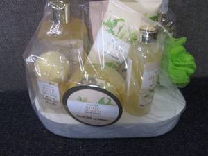 Michael Giordano 12-Pc. Spiced Vani...