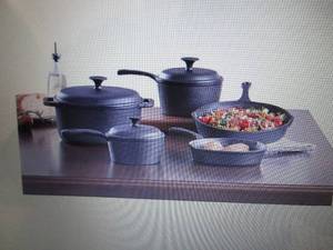 8-Pc. Pre-Seasoned Cast Iron Cookwa...