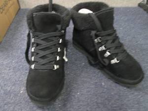Bearpaw Womens NeverWet Marta Ankl...