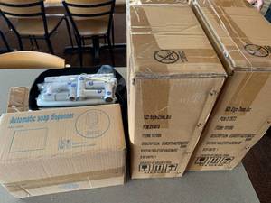 lot 29 image: Lot Of 3 Eurofit Auto Sanistation Table Top Units