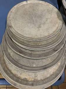 lot 94 image: Lot of 7 Large Pizza Pans 16