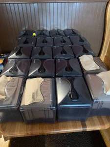 lot 156 image: 20 Napkin Dispensers