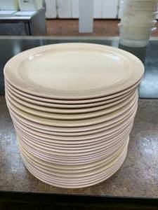 lot 268 image: Lot of 25 Plates