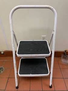 lot 377 image: Step Stool