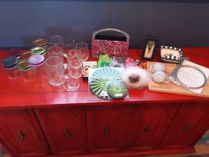 lot 34 image: Bare Ware & Accessories