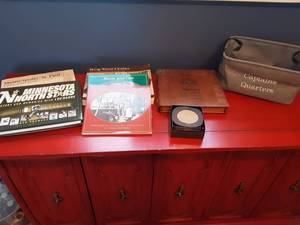 lot 35 image: Minnesota Books, Cigar Box, Coasters, Basket