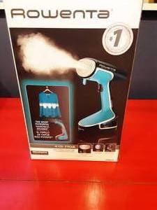 lot 38 image: Rowenta Hand Held Steamer-NEW In Box