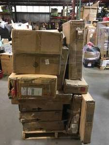 Pallet with assorted Housewares, Home Decor, Misc Items open box customer returns some maybe missing pcs see pictures