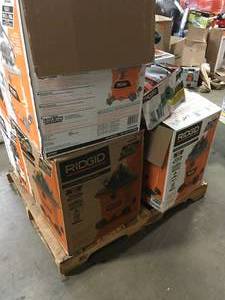 Pallet with assorted Shop Vacs and accesories customer returns see  pictures
