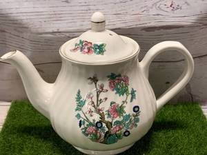 lot 7 image: Arthur Wood & Son Staffordshire England # 6374 Teapot