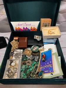lot 67 image: Pins & Jewelry Lot in Beautiful Box