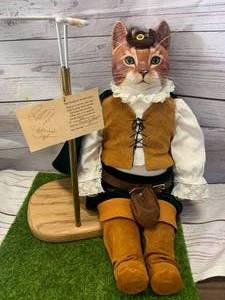 lot 80 image: Tyber Cat Limited Edition Cat