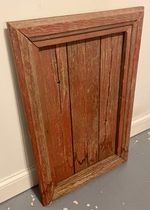 lot 29 image: Barn Wood Decor