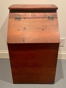 lot 35 image: Vintage Firewood Cabinet