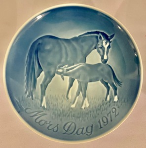 lot 121 image: Small Bing & Grondahl Collectors Plates