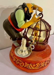 lot 122 image: 6 Pinocchio Themed Musical Figurines