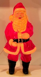 lot 137 image: Vintage Illuminating Santa