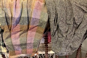 lot 141 image: 9 Vintage Wool Shirts