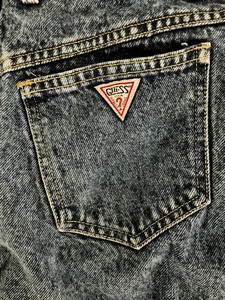 lot 145 image: Vintage Acid Washed Guess Jean Skirt