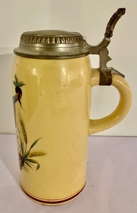 lot 152 image: Vintage Stein