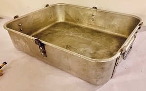lot 159 image: Large Roaster Pan (no lid)