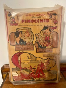 lot 178 image: Vintage Post Toasties Box