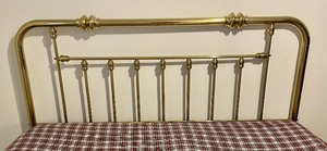 lot 175 image: Vintage Brass King Bed Frame