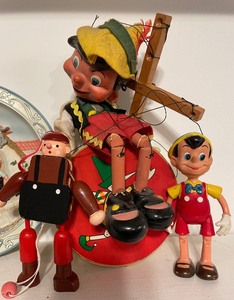 lot 185 image: Pinocchio Grouping