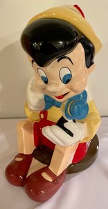 lot 196 image: Treasure Craft Pinocchio Cookie Jar